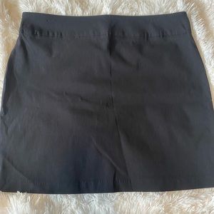 Rekucci Elastic Waist Black Skirt ✨